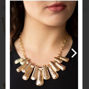 Paparazzi gold mane necklace set